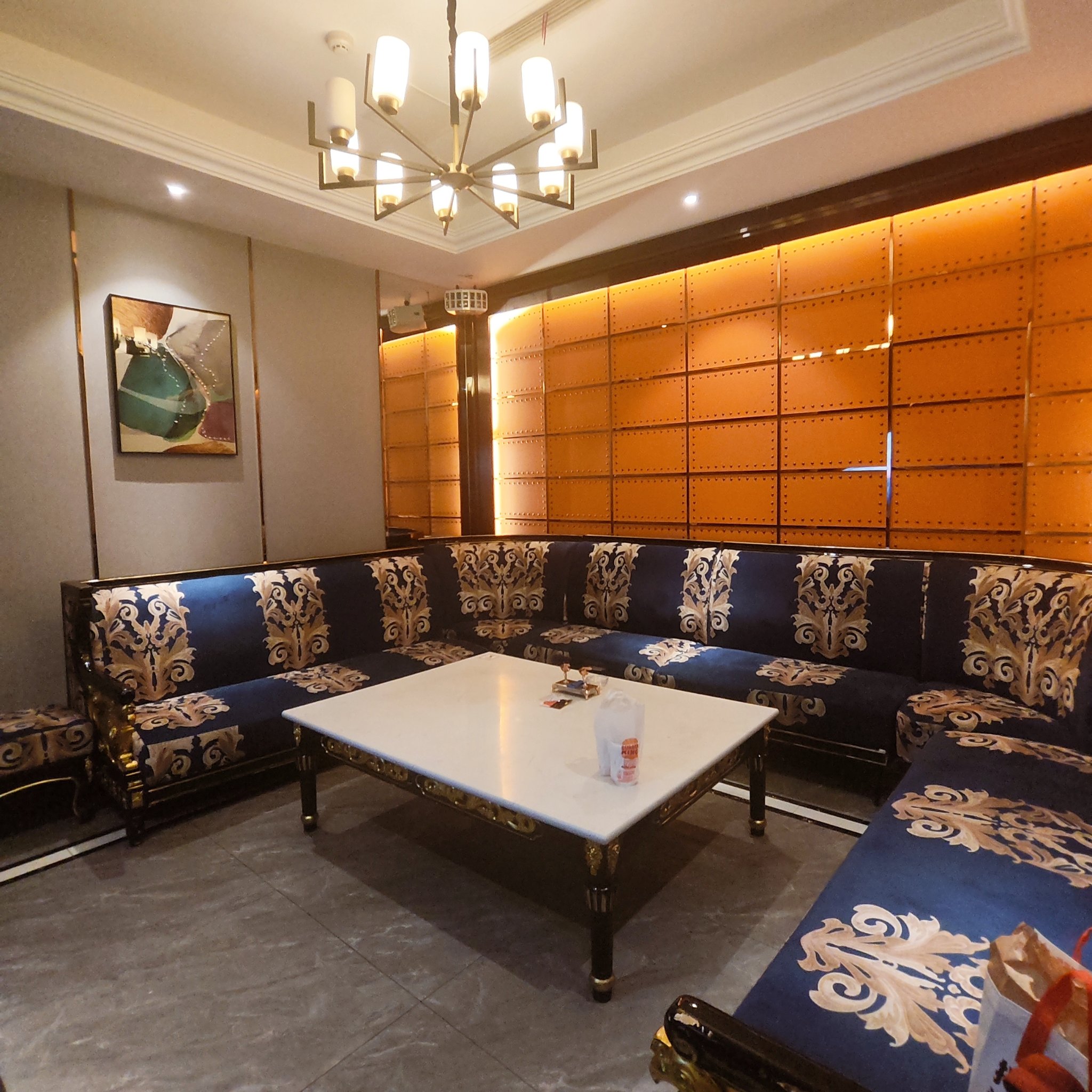 低端场商务ktv特色解析-桦南县ktv预定